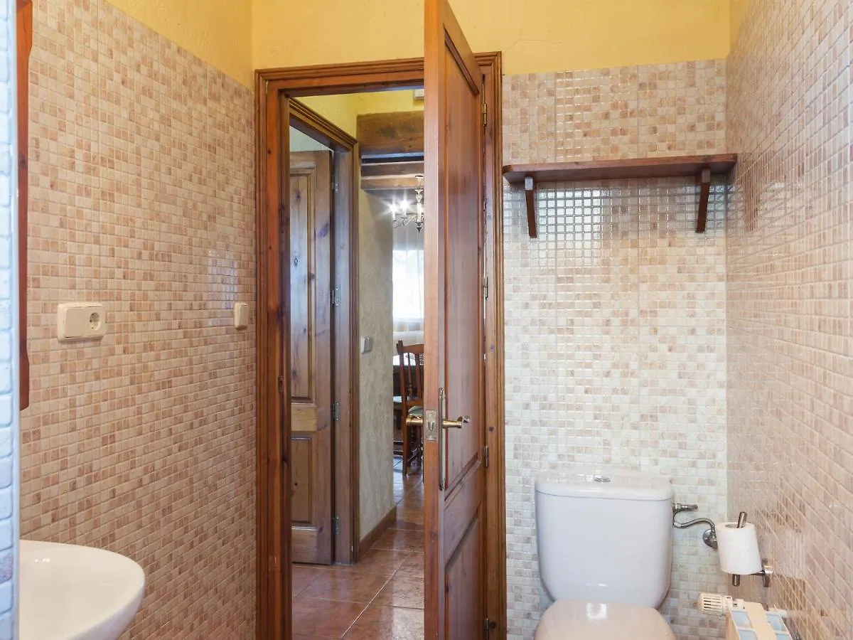 Pleasant Holiday Home In Gerona With Swimming Pool Spanje