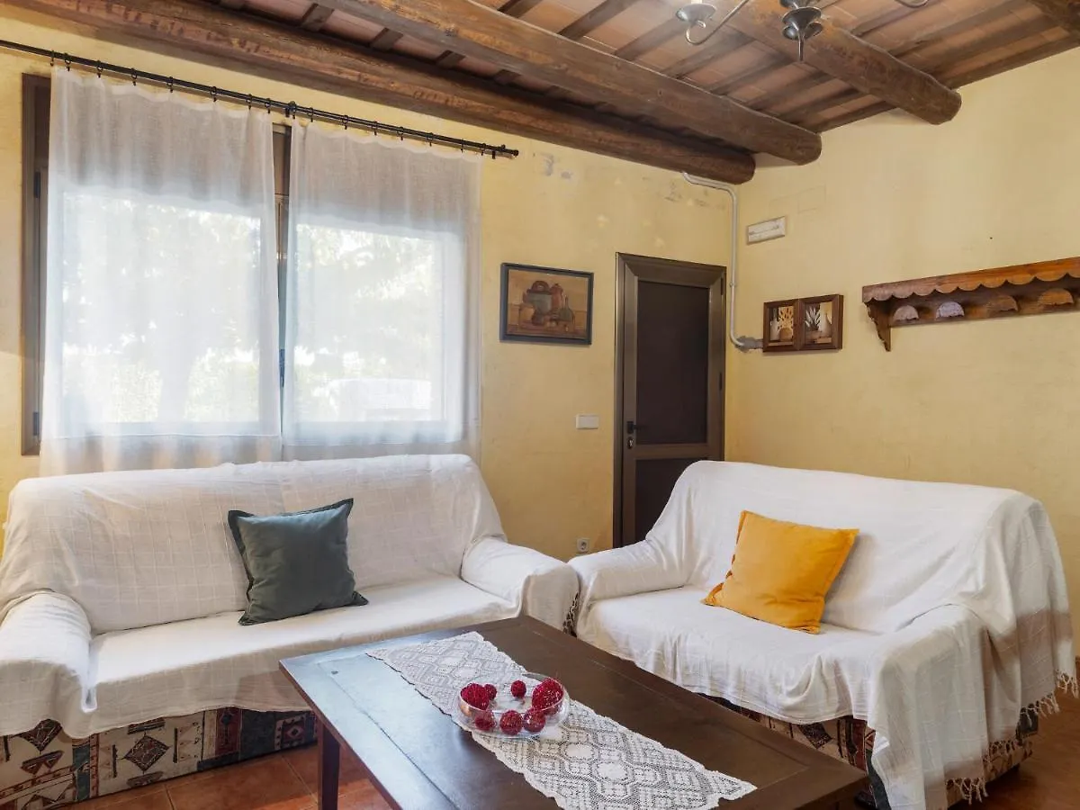 Pleasant Holiday Home In Gerona With Swimming Pool 0*,